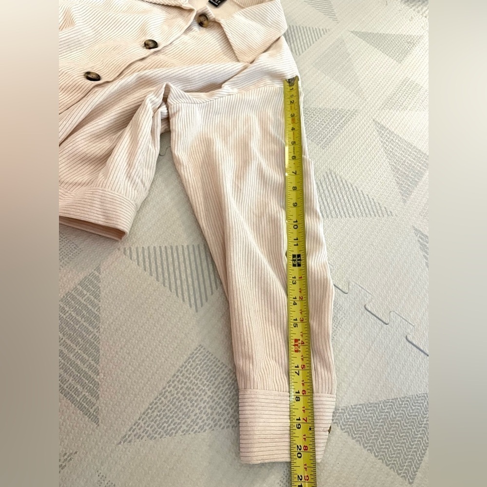 Drop Shoulder Corduroy Jacket Beige Size XS - Picture 11 of 13